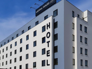 Vienna House Easy by Wyndham Bucharest Airport