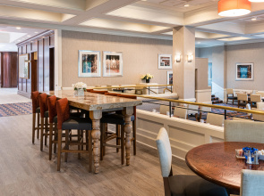 DoubleTree Suites by Hilton Hotel Philadelphia West