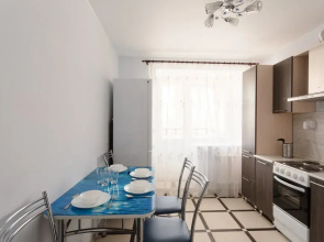 Dve Podushki Na Yuzhakova 28 Apartments