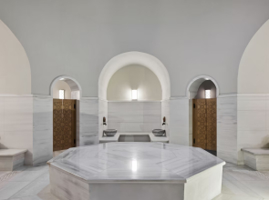 TITANIC Gendarmenmarkt Berlin