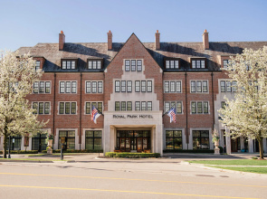Royal Park Hotel