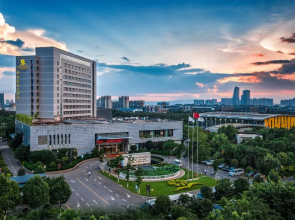 Yunnan Lishui Yunquan Hotel (Yunshida South High-speed Railway Station)