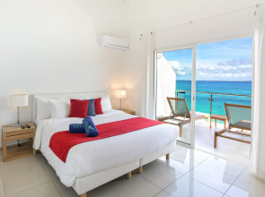 Bleu Emeraude Hotel