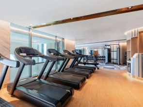 Taj Exotica Resort & Spa, The Palm, Dubai