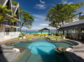 Отель The Boathouse Phuket