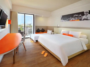 Отель Harris Hotel Seminyak Bali