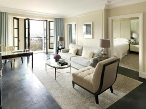 Отель Four Seasons Hotel Baku