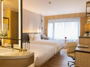 Отель The Garden Hotel Guangzhou