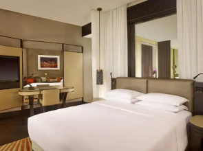 Grand Hyatt Abu Dhabi Hotel And Residences Emirates Pearl