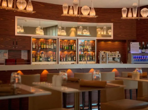 AC Hotel by Marriott Ambassadeur Antibes - Juan Les Pins