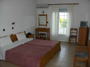 Отель Achillion