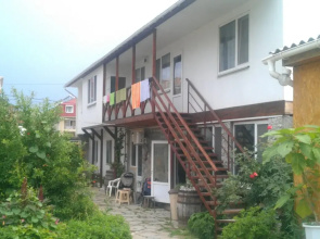 Guest House Yakor