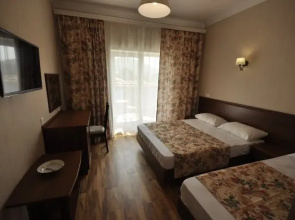 Villa Flora Guest House