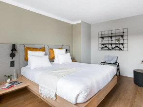 Moxy Annecy