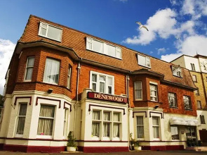 Denewood Hotel