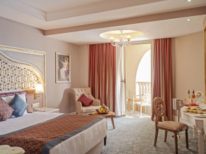 Royal Taj Mahal - All Inclusive