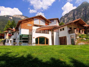 Castelir Suite Hotel