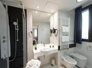 NEO Hotel