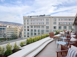 Wyndham Athens Residence