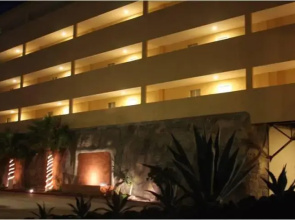 Hotel Fiesta De Cortez