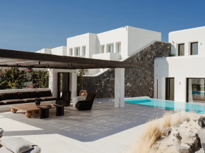 Katikies Chromata Santorini - The Leading Hotels of the World