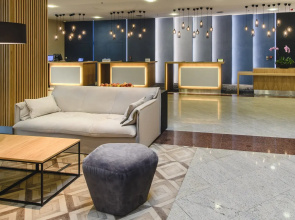 Courtyard by Marriott Warsaw Airport