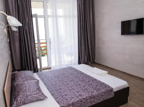 Priliv Hotel