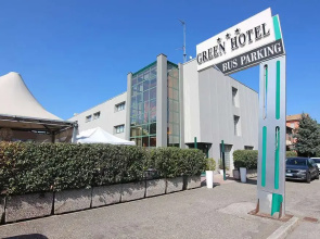 Green Hotel