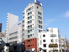 Livemax Budget Korakuen Hotel
