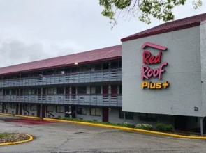 Red Roof PLUS+ Pittsburgh East - Monroeville