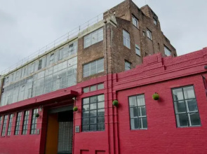 Parr Street Studios  Hotel