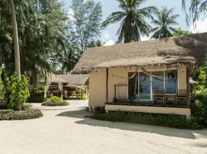 Angkana Hotel Bungalows
