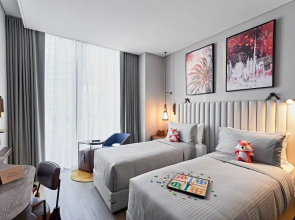 Revier Hotel - Dubai