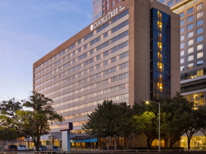 DoubleTree by Hilton Houston Medical Center Hotel & Suites