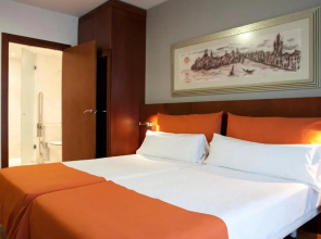 Отель Eurohotel Barcelona Gran Via Fira