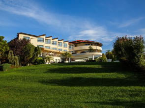 New Egreta Resort