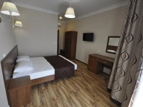 Villa Flora Guest House