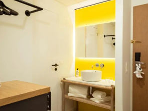 B&B HOTEL Brussels Centre Louise