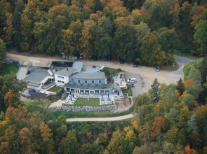 Berghaus Knopfmacher