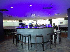 Отель Eurohotel Barcelona Gran Via Fira