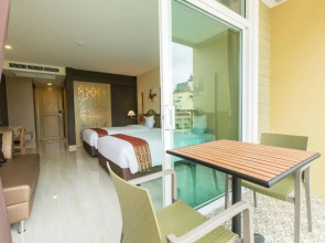 Отель Crystal Palace Pattaya