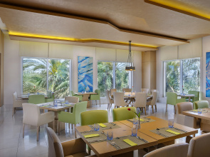 Отель Al Habtoor Grand Resort Autograph Collection