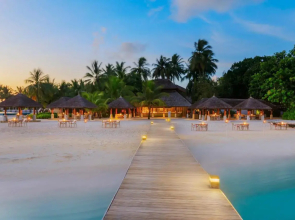 Niva Velassaru Maldives Hotel