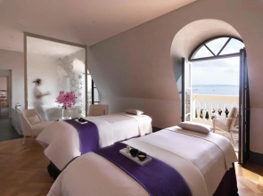Отель Four Seasons Hotel Baku