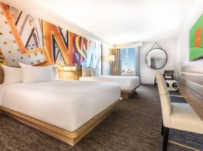The LINQ Hotel & Casino – A Caesars Rewards Destination
