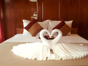 Mr.K Haadrin Hotel