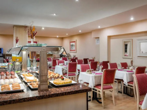 Отель Sunotel Junior