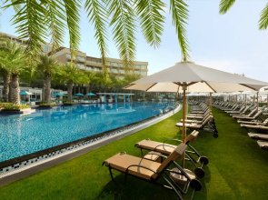 Rixos The Palm Hotel & Suites