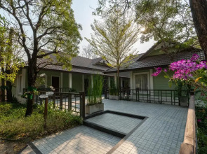 Le Charme Sukhothai Historical Park Resort