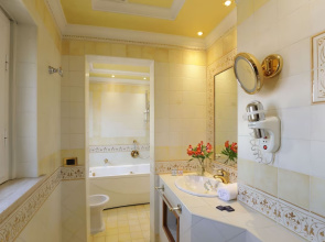 Hotel Homs